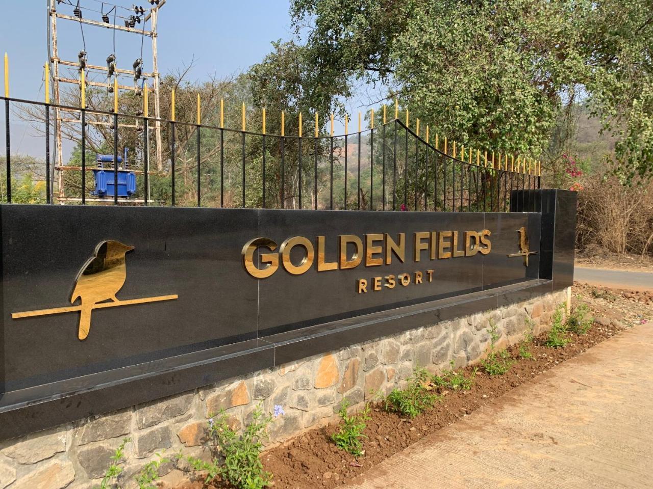 Golden Fields Resort Paud Bagian luar foto